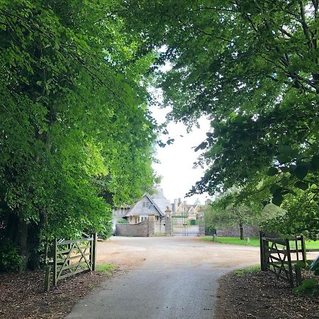 Willa The Manor Stables Sturminster Newton Zewnętrze zdjęcie